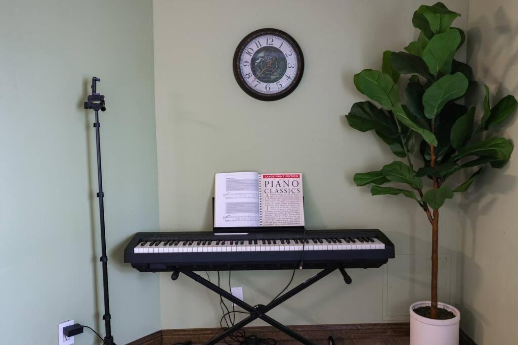 Chic Condo Steps From Petco Park San Diego Ngoại thất bức ảnh