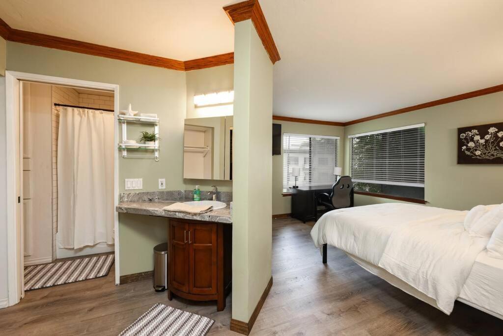 Chic Condo Steps From Petco Park San Diego Ngoại thất bức ảnh
