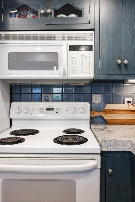 Chic Condo Steps From Petco Park San Diego Ngoại thất bức ảnh