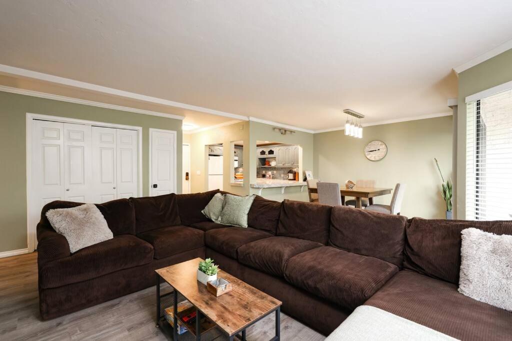 Chic Condo Steps From Petco Park San Diego Ngoại thất bức ảnh